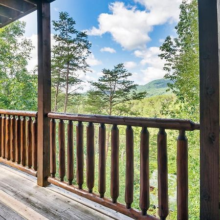 Summer Sale! Pool, Sauna, View, Hottub, Game Sevierville Kültér fotó