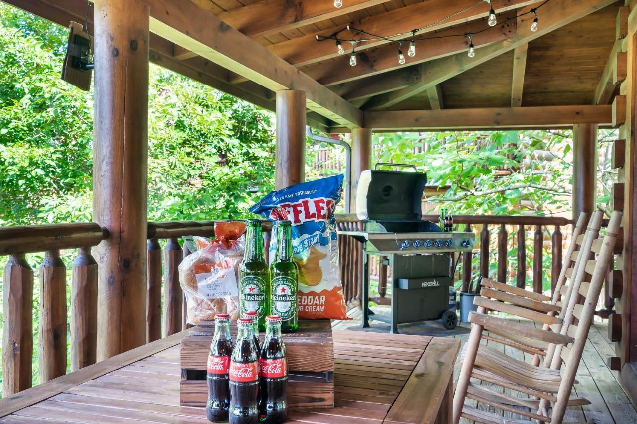 Summer Sale! Pool, Sauna, View, Hottub, Game Sevierville Kültér fotó
